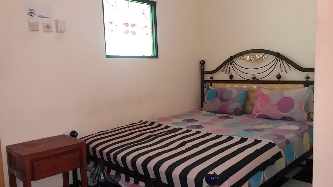 La Javanaise Home Stay Malioboro Yogyakarta Exterior photo