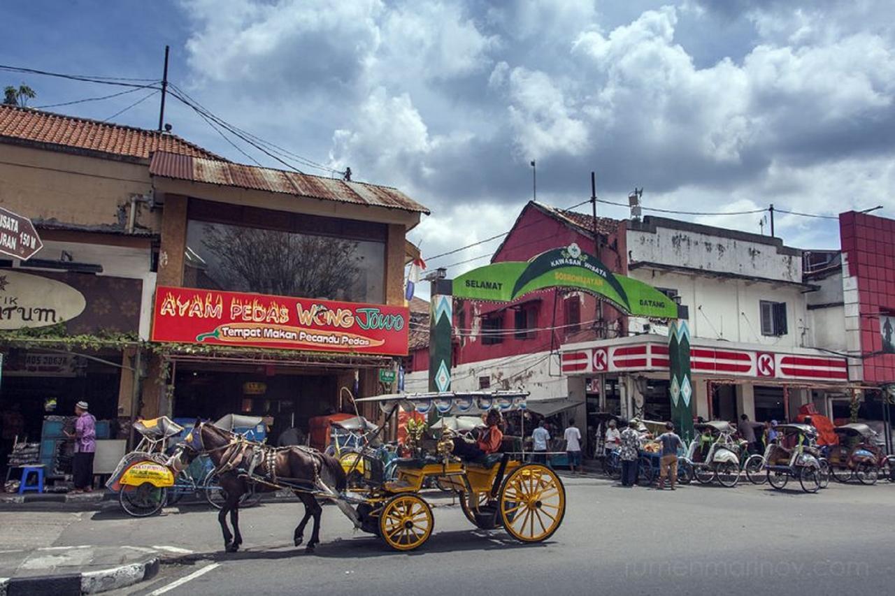 La Javanaise Home Stay Malioboro Yogyakarta Exterior photo
