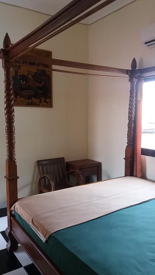 La Javanaise Home Stay Malioboro Yogyakarta Exterior photo